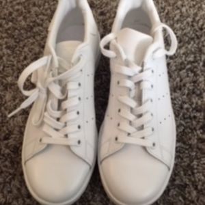 Adidas Stan Smith Tennis Shoes - 7.5